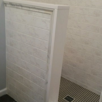 Half Wall Modern Shower, Kenilworth, NJ