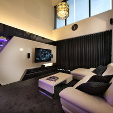 Houzz Tour: This Modern Sanctuary for a Sneakerhead is a Shoo-in