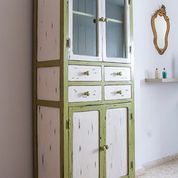 Muebles pintados - Glass Display Cabinets & Hutches