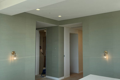 Example of a bedroom design in Los Angeles