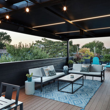 Bucktown Covered Rooftop Deck & Garden