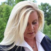 Amy Joness foto