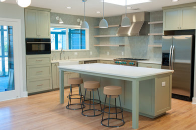 Transitional kitchen photo in Austin