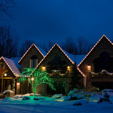 Residential Christmas Decor