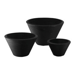 Crescent Garden - Gramercy Double Walled Round Low Bowl Planter - 16'' (Caviar Black) - Outdoor Pots And Planters