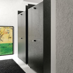 Garda Complement by Bross - Display And Wall Shelves 