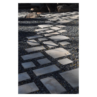 Random Pathway - Mediterranean - Phoenix - by Exteriors By Chad Robert ...