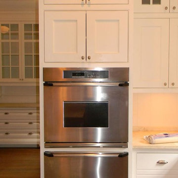 Country Estate Kitchen & Butler's Pantry