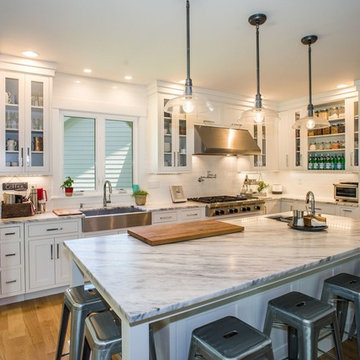 Modern Farmhouse -High Pointe Custom Homes, LLC