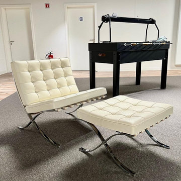 Barcelona Chair with Ottoman (Premier Version)
