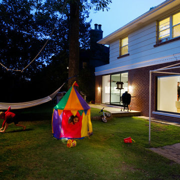 Baby Point Renovation, Backyard