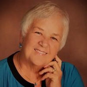 Ruth Sauder's photo