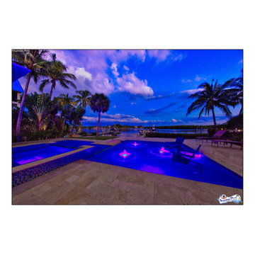 Bennett Nokomis, FL Custom Court Yard Swimming Pool & Spa With Raise Beach Area.