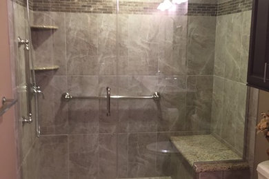 Example of a transitional bathroom design in Philadelphia