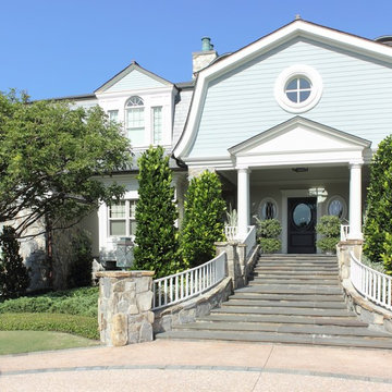 An outdoor paradise in Juno Beach