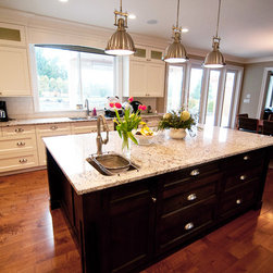 Pacific Heights - Kitchen Cabinetry