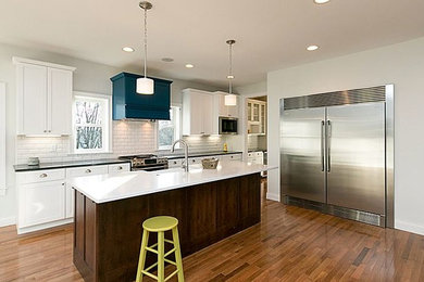 Kitchen - kitchen idea in Cedar Rapids