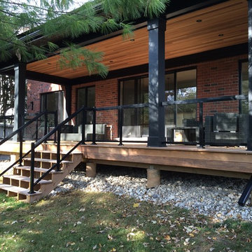 Aluminum and Glass Deck Railings