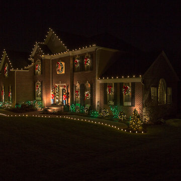 Holiday Decor: Toy Soldiers and Christmas Lights