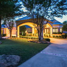 Our Front / Exterior