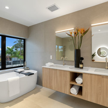 Contemporary Home - 12