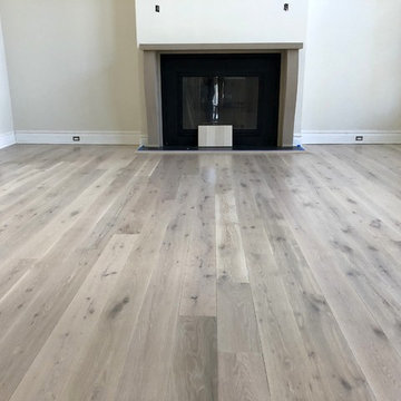 EAST HAMPTON: 8" CHARACTER WHITE OAK WITH 2 COATS BONA WHITE + BONA TRAFFIC HD