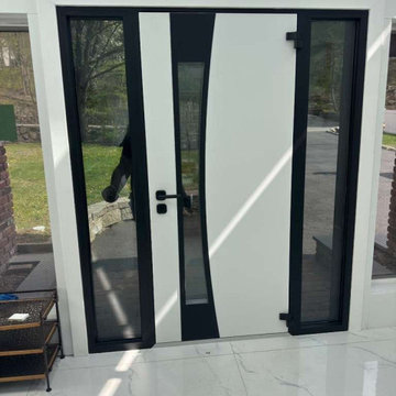 CYNEX 6116-Oak with 2 16" sidelights