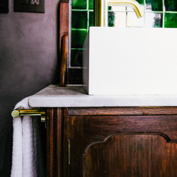En Suite Primary Bath