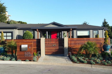 Inspiration for a contemporary home design remodel in Sacramento