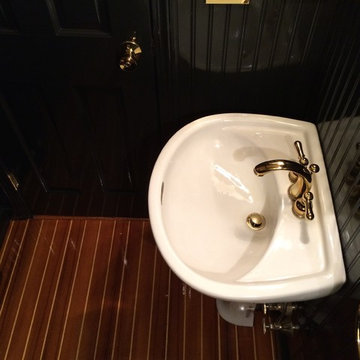 Nautical bathrooms