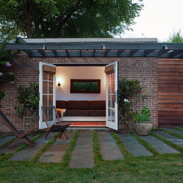 Backyard Cottage
