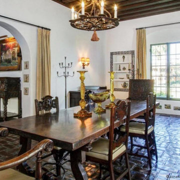 Pasadena Grand Dame