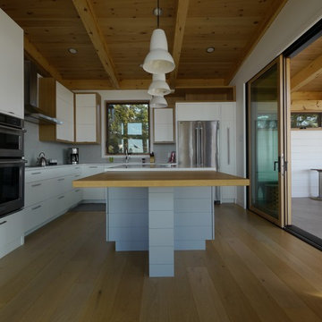 West Hawk Lakehouse