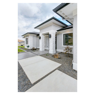 Tempo Side Load - Seattle - by Prodigy Homes Inc. | Houzz