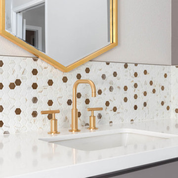Glizy Bathroom