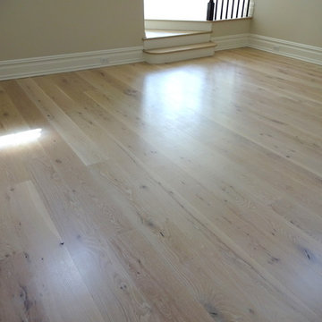 EAST HAMPTON: 8" CHARACTER WHITE OAK WITH 2 COATS BONA WHITE + BONA TRAFFIC HD