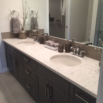 River Glen Bathroom