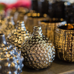 RIVER NORTH - Tabletop Accessories