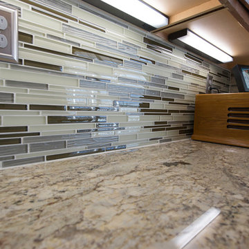 Kitchen CounterTop/Backsplash
