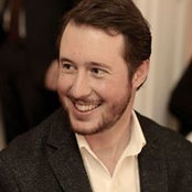 Foto von Keyan Karroobee