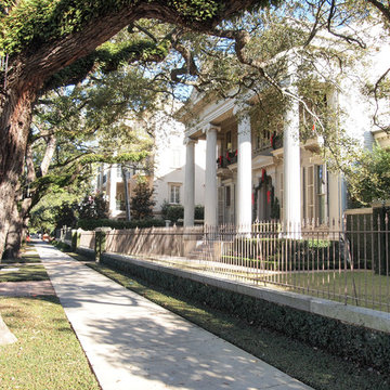 Photo Tour: New Orleans Spreads Its Cheer With Festive Decor