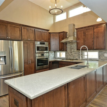 2102 Chestnut Ave.