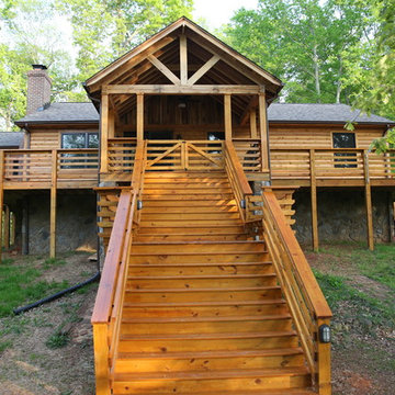 A CRAFTSMAN WEEKEND HOME REMODEL