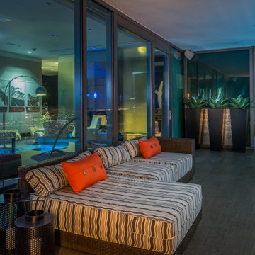 Palms Place Penthouse