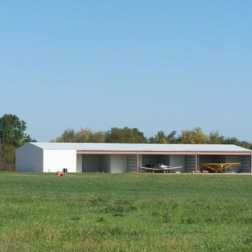 Steel Buildings - Airplane Hangers