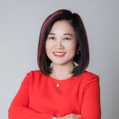 Sarah Guo's photo