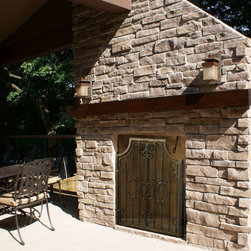 Landscape - Molding And Millwork
