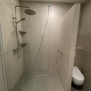 HONEY FOR THE BATHROOM