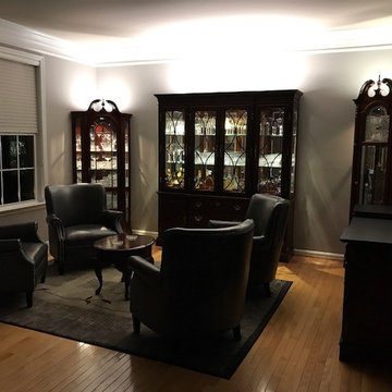 Living room turned Lounge/bar