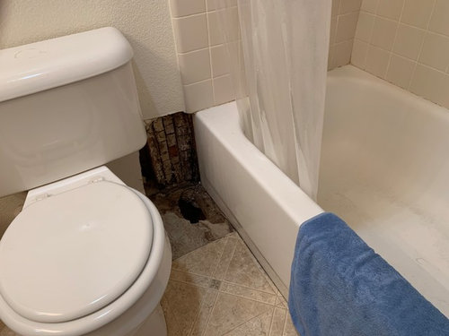 What S Causing This Leak Next To The Bath Tub - Water Leak Behind Bathroom Vanity